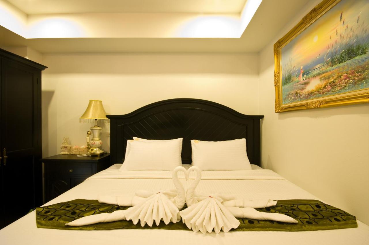 Richly Villa Bangkok Buitenkant foto